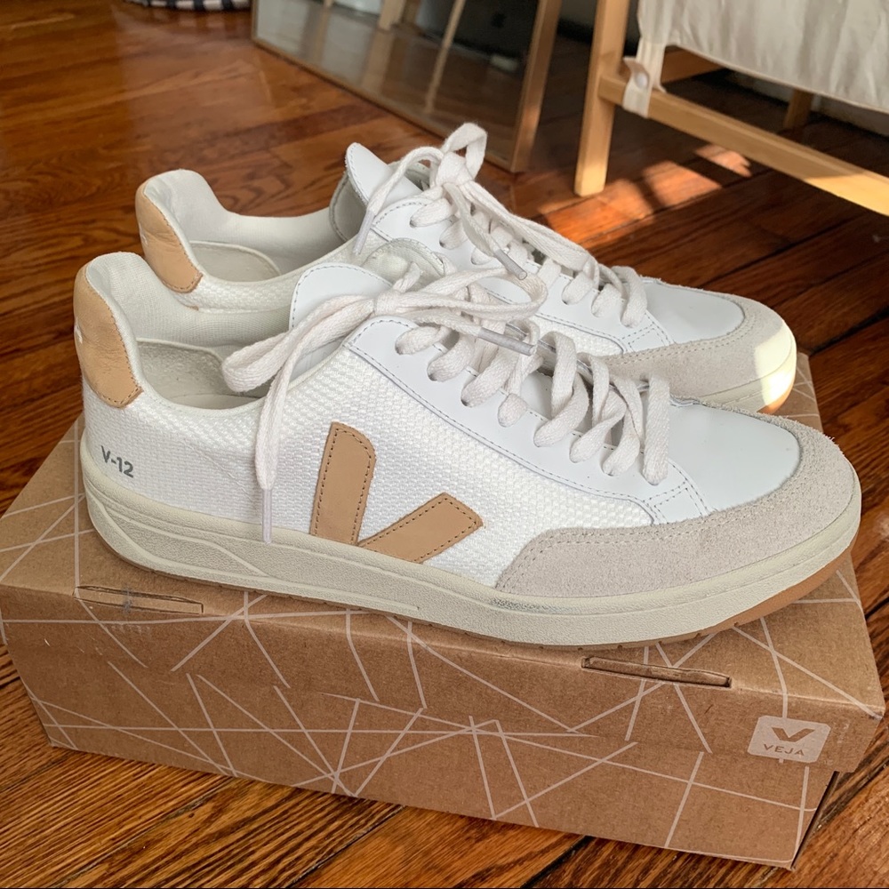 Veja V-12 Mesh
